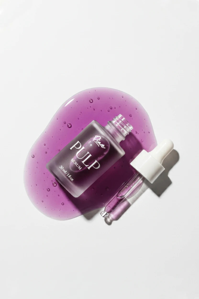 Qiare Hydration Heroes Hero Image – hydrating serum and toner set with hyaluronic acid and niacinamide.